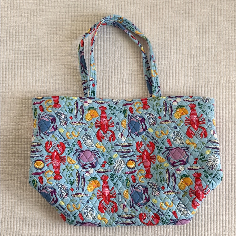 NWOT Vera Bradley Marston Grand Tote Bag - Seafood Boil